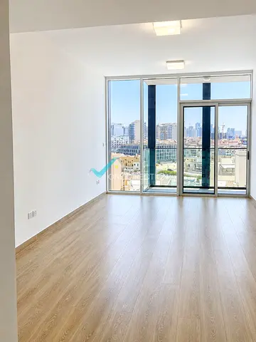 Spacious Layout | Bright Unit | Unfurnished