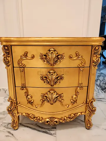 Ornate Gold 3-Drawer Nightstand / Bedside Dresser