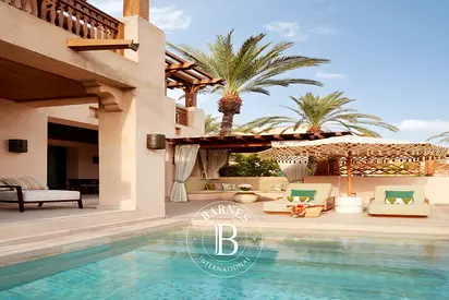 Spacious with Private Pool | Large Layout