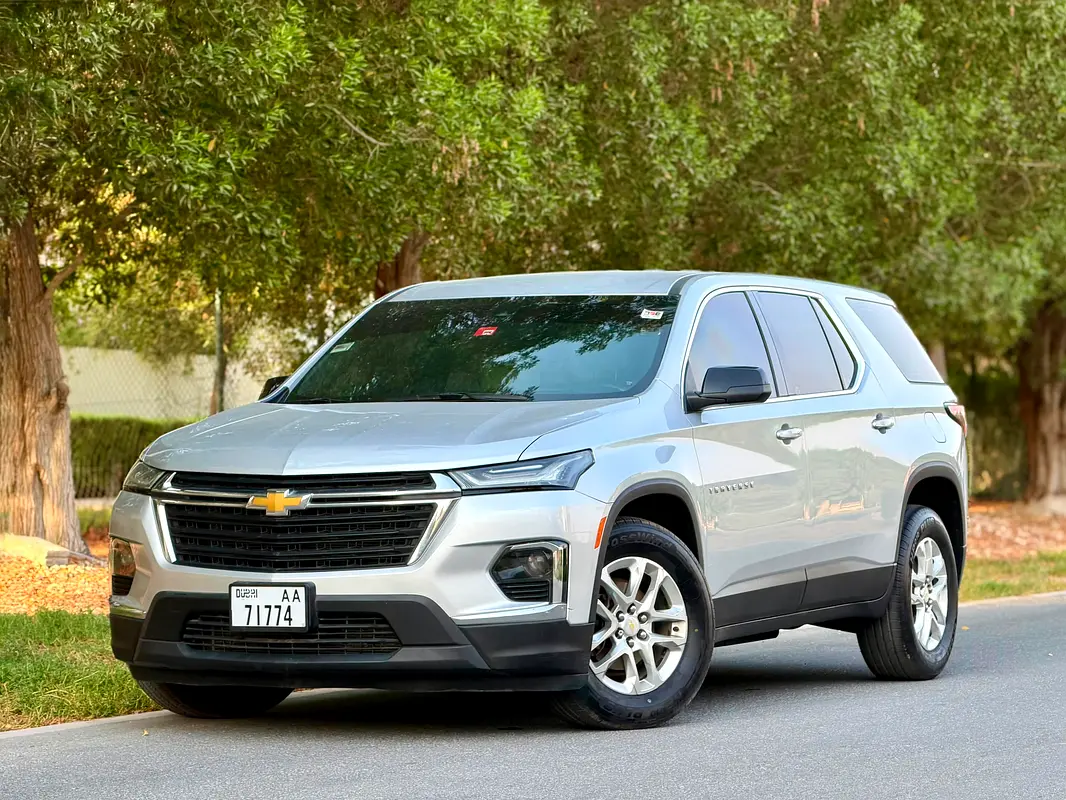 Chevrolet Traverse 2022 — photo 1 of 13