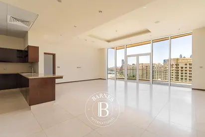 Sea View & Club Vista Views | Beach Access