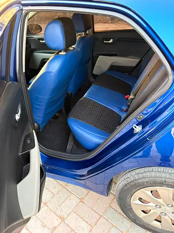 2018 KIA RIO 缩略图 10