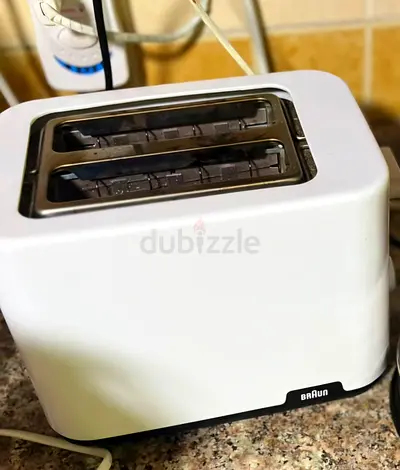 Braun 2-Slice Toaster - White, Good Working Condition