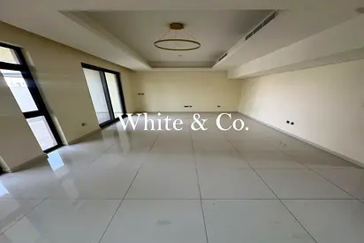 Rare | Spacious | Desirable Single-Row