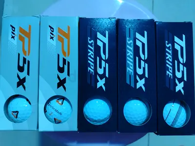 TaylorMade TP5x Golf Balls - Set of 5 (New in Box)