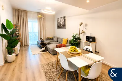 1 bedroom | Vacant On Transfer | Furnished