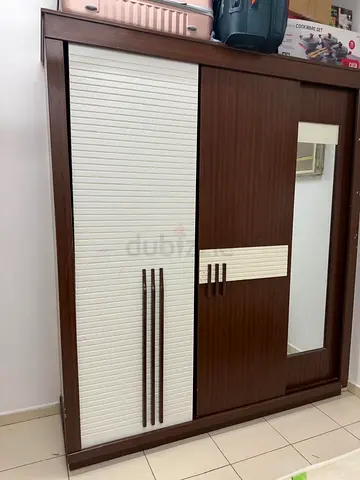 Used wardrobe sale in sharjah