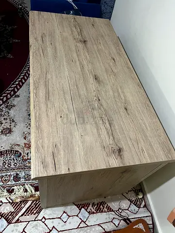 Solid Wood Office Desk with Drawers - Rustic Finish طاولة للبيع