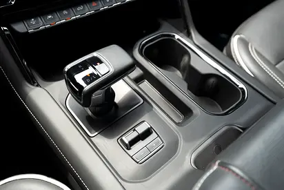 2025 GMC SIERRA 缩略图 12