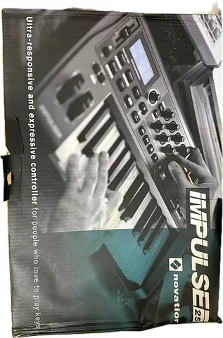 Novation Impulse 25 MIDI Keyboard Controller - Good Condition