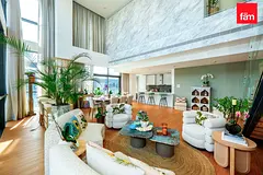 3br Duplex | Skyline &amp; Arena View | Unique
