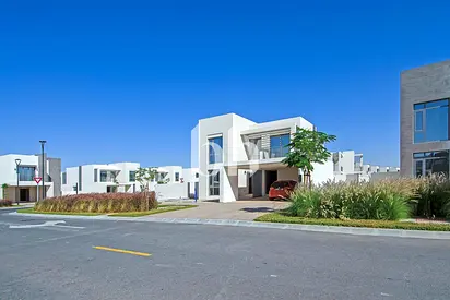 Golf View | Ready To Move | Best Opportunity