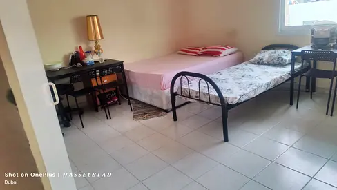 Bed Space Available Kera(South Indians )Female or Male Hor Al anz -Next to Talal Sup MKT