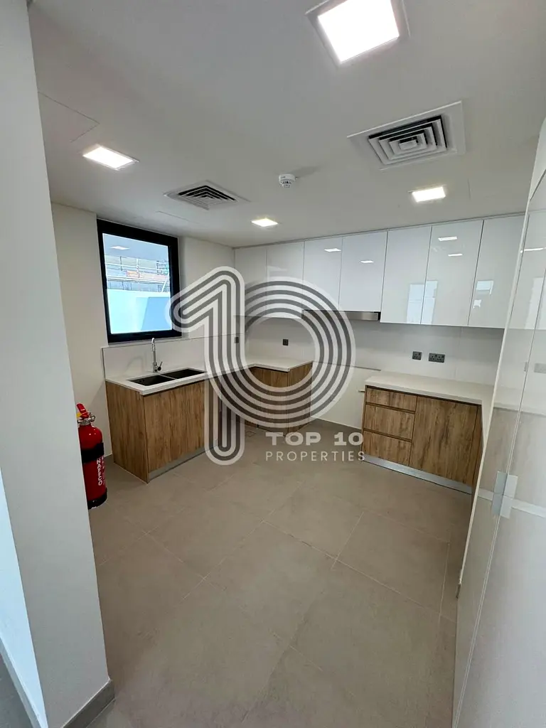 Stunning Upgraded 3BR Villa with Landscaped Garden | Noya Luma, Yas Island