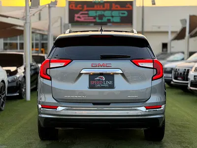 2024 GMC TERRAIN 照片 4