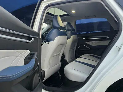 Geely Emgrand GS Sport Full, миниатюра 11