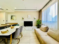 Superb one bedroom near the sea