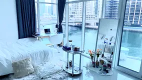 Spacious Master Room with Stunning Marina View – Girls Only ✨