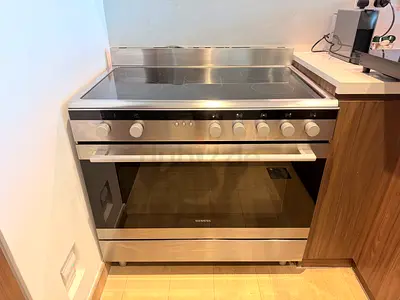 Siemens 5 Zone Ceramic Cooker, IQ700, Electric Range Cooker, Stainless Steel, 90 x 60 cm - very good