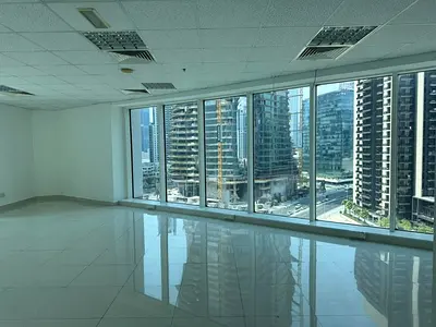 Spacious Fitted Office | Burlington | Vacant | Ready To Move
