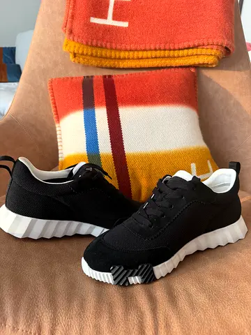 Mesh Sneakers with suede leather