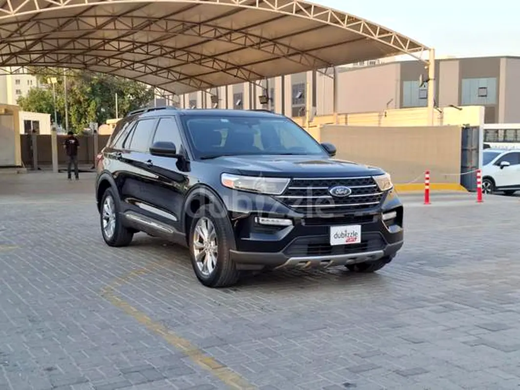 Ford Explorer 2023 — photo 1 of 14