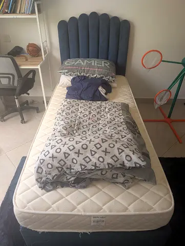Single Bed with Navy Blue Scalloped Headboard and Mattress