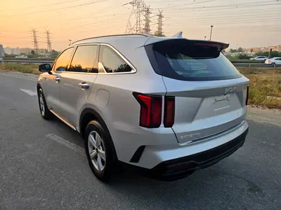 2023 KIA SORENTO — миниатюра 6