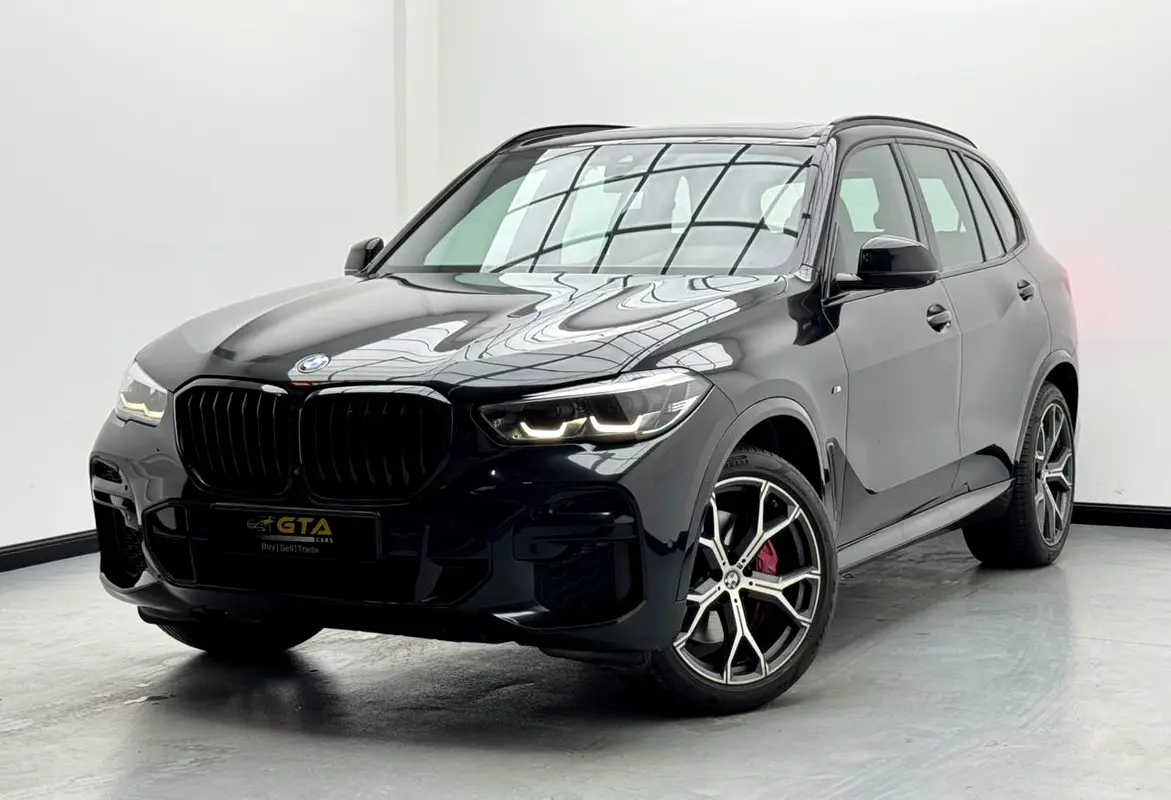 BMW X5 2023 — photo 1 of 17