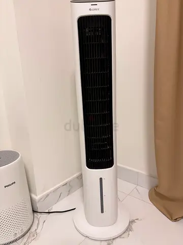 Tower Fan (Gree) - Good condition. No Oscillation.