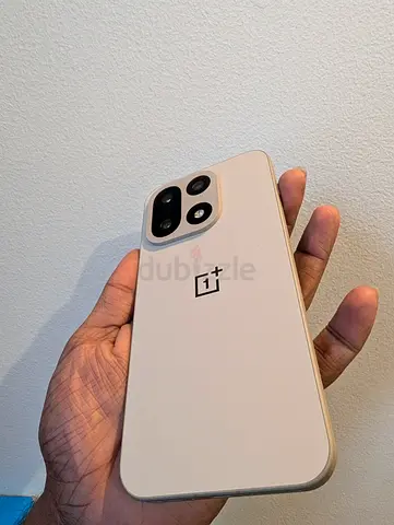 Oneplus 15 Sand storm 16GB RAM/512 GB Indian Version