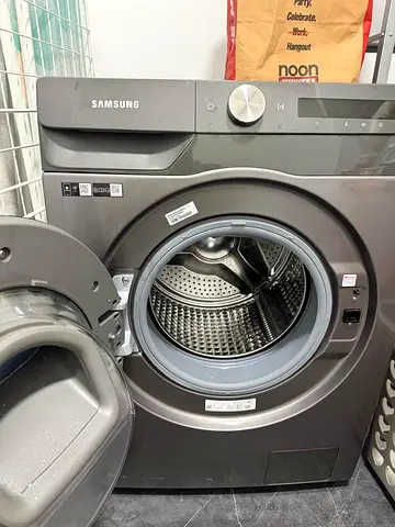 Samsung Front Load Washing Machine - Good Condition
