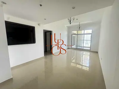 Spacious 1BR | Vacant Now | Prime DSO Location