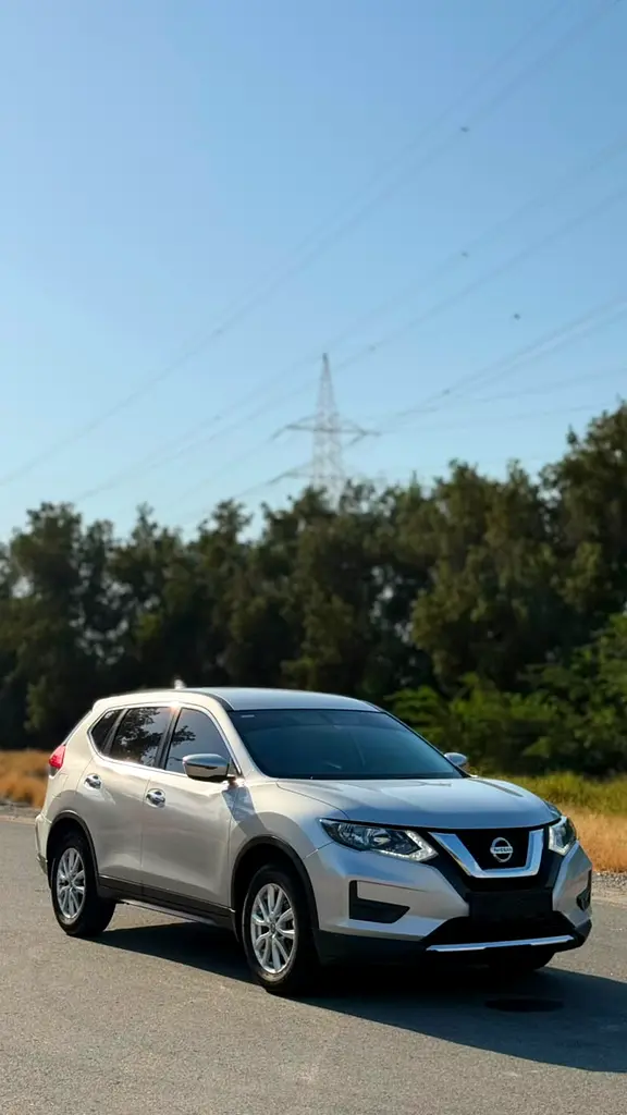 Nissan X-Trail 2021 — photo 1 of 20