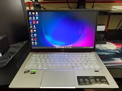 Lightweight 14 pink Laptop - Good Working Condition