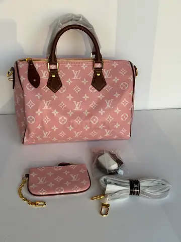 Louis Vuitton pink speedy bag