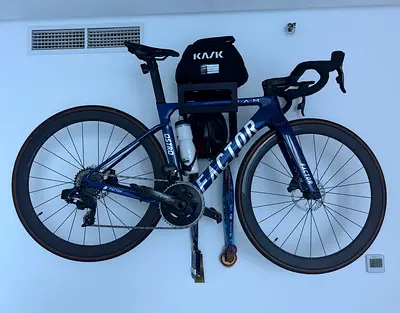 Factor Ostro Vam 2024