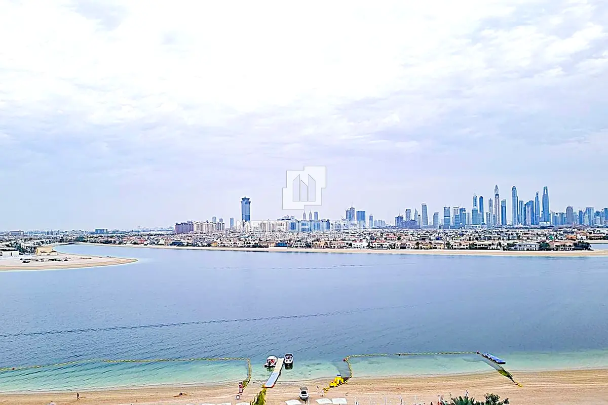 Fully Furnished| Bright| Spacious| Palm View