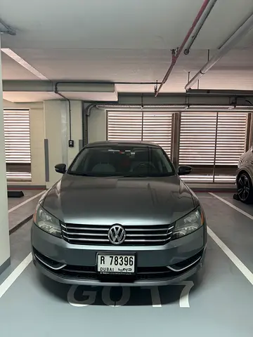 Volkswagen Passat S 2014 | GCC Specs | Reliable Family Sedan