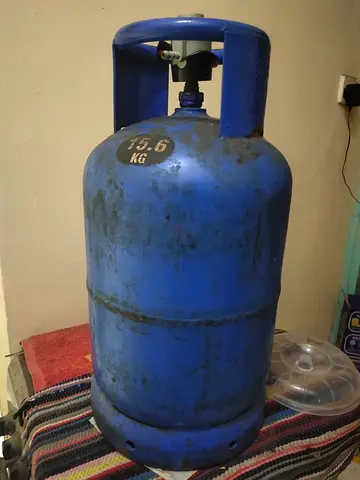15 kg Blue LPG Gas Cylinder - Used