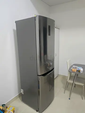 LG Refrigerator - Good Working Condition