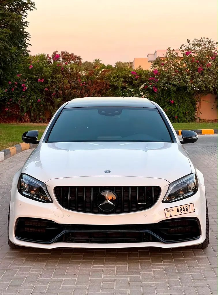 Mercedes-Benz C-Class 2020 — photo 1 of 18