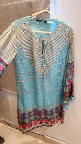 Pakistani women clothes
