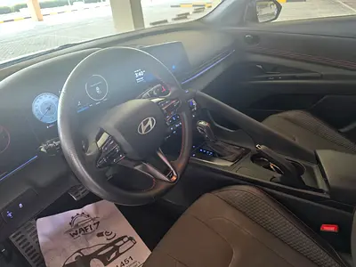 2024 Hyundai ELANTRA — миниатюра 9