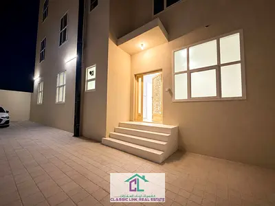 Outclass 3 bedroom with Separate Entrance at Al shamkha