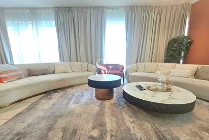 Furnished | Terrace | Storage + Laundry | Spacious
