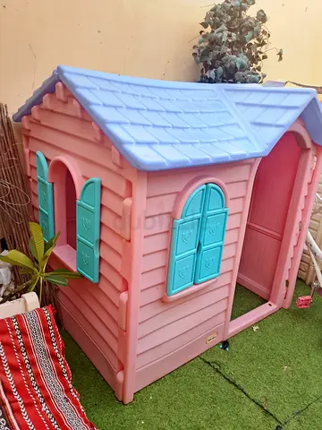 Outdoor Kids Playhouse - Pink  Blue Plastic Play House