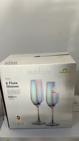 Set of 6 Pearl Flute Glasses (200ml) - New in Box