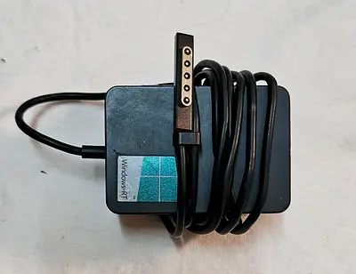 Microsoft Surface magnetic charger / power adapter (used)