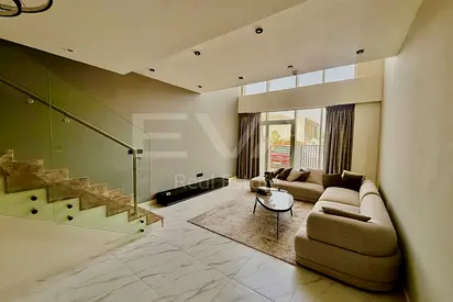 CORNER UNIT | FULLY FURNISHED | VACANT